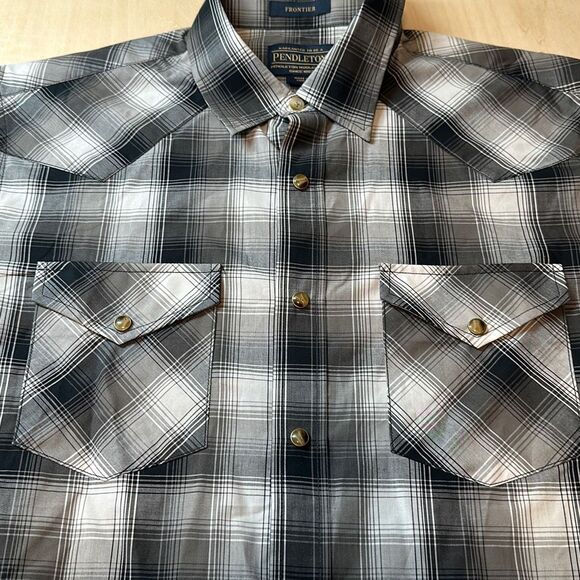 Pendleton Frontier Plaid Snap Buttons Long Sleeve Button Up Shirt Men's Size M - Picture 5 of 5
